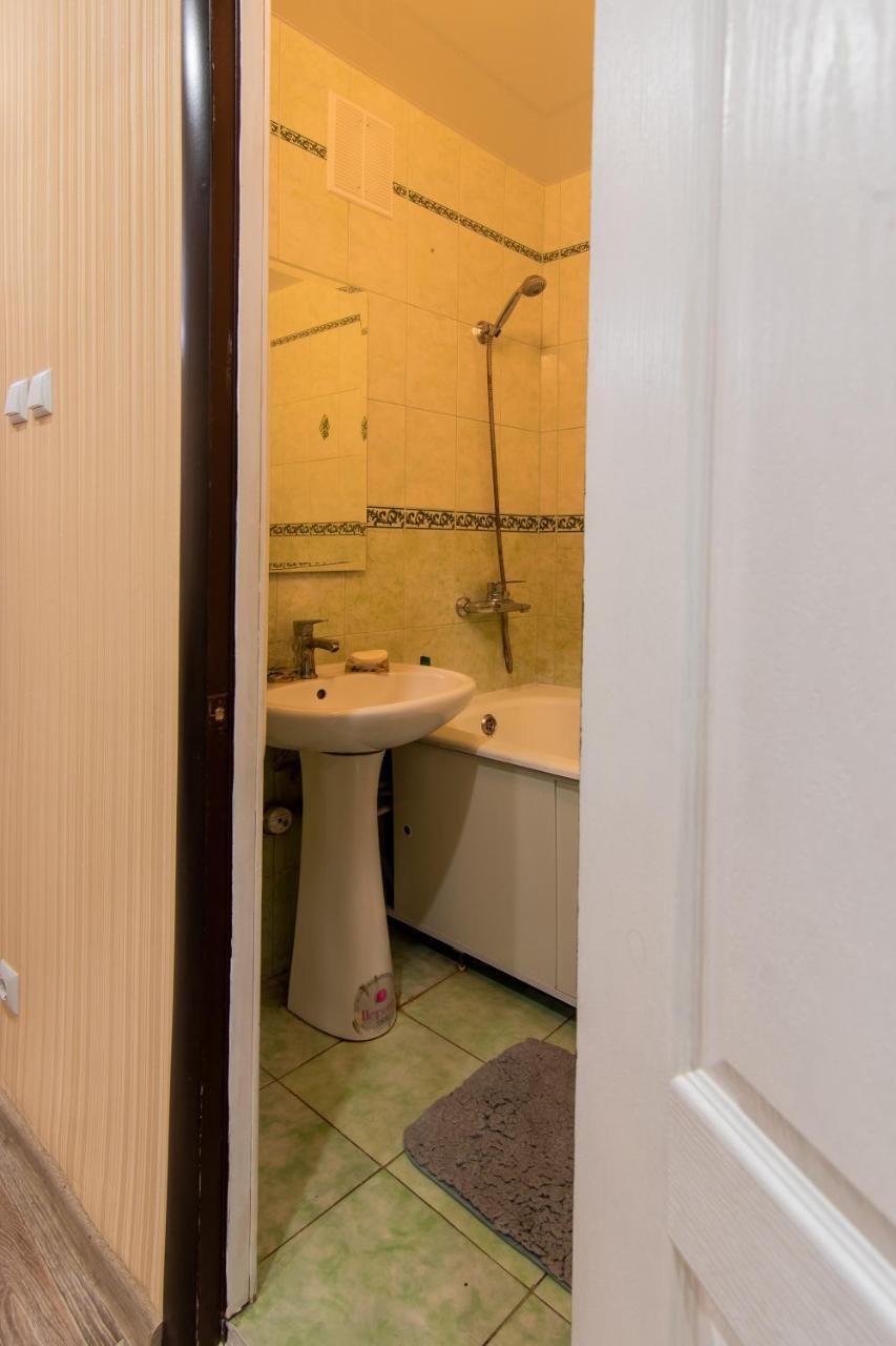 Apartment Street Trostyanetskaya Kijów Zewnętrze zdjęcie